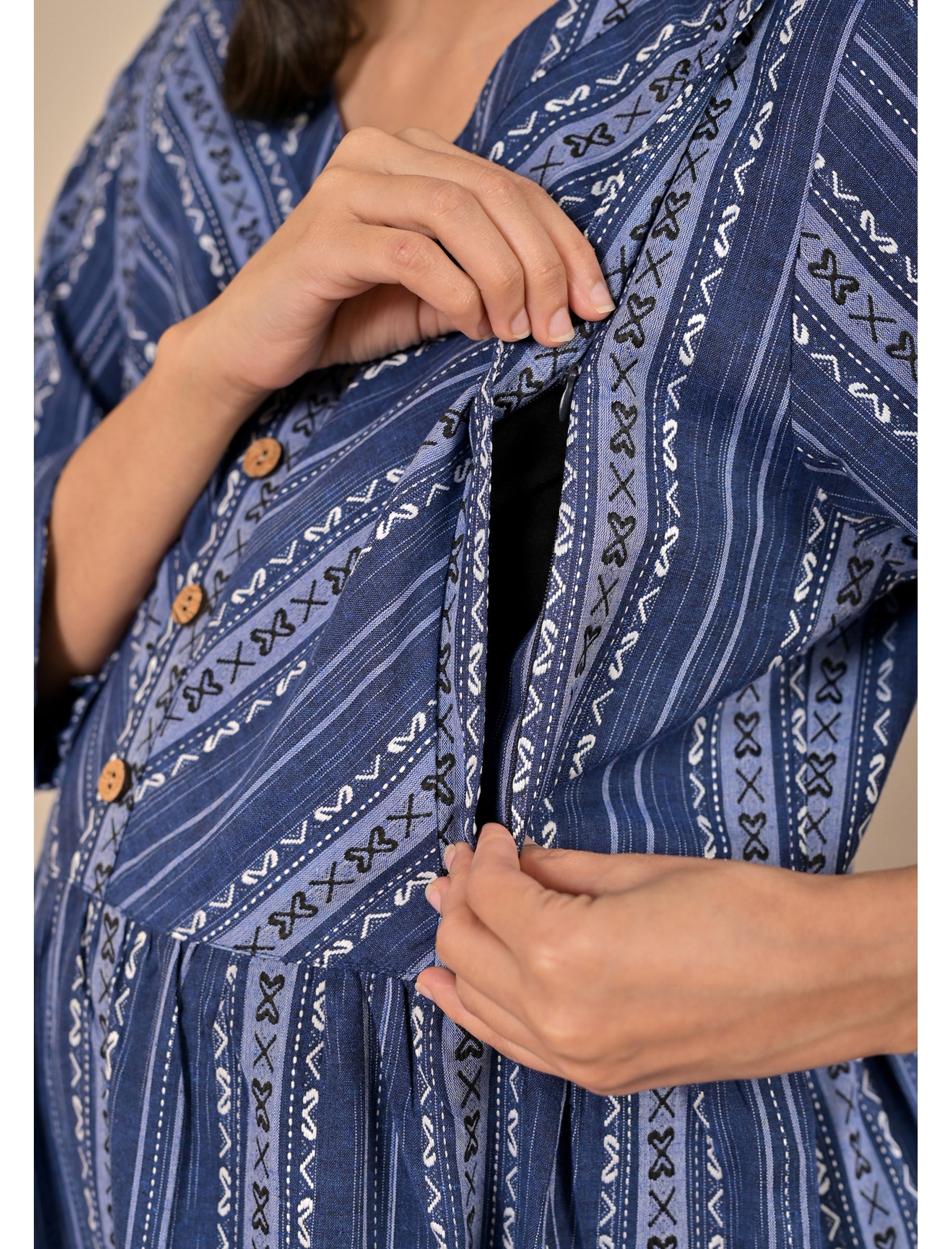 Blue Cotton Printed Maternity/Feeding Gown