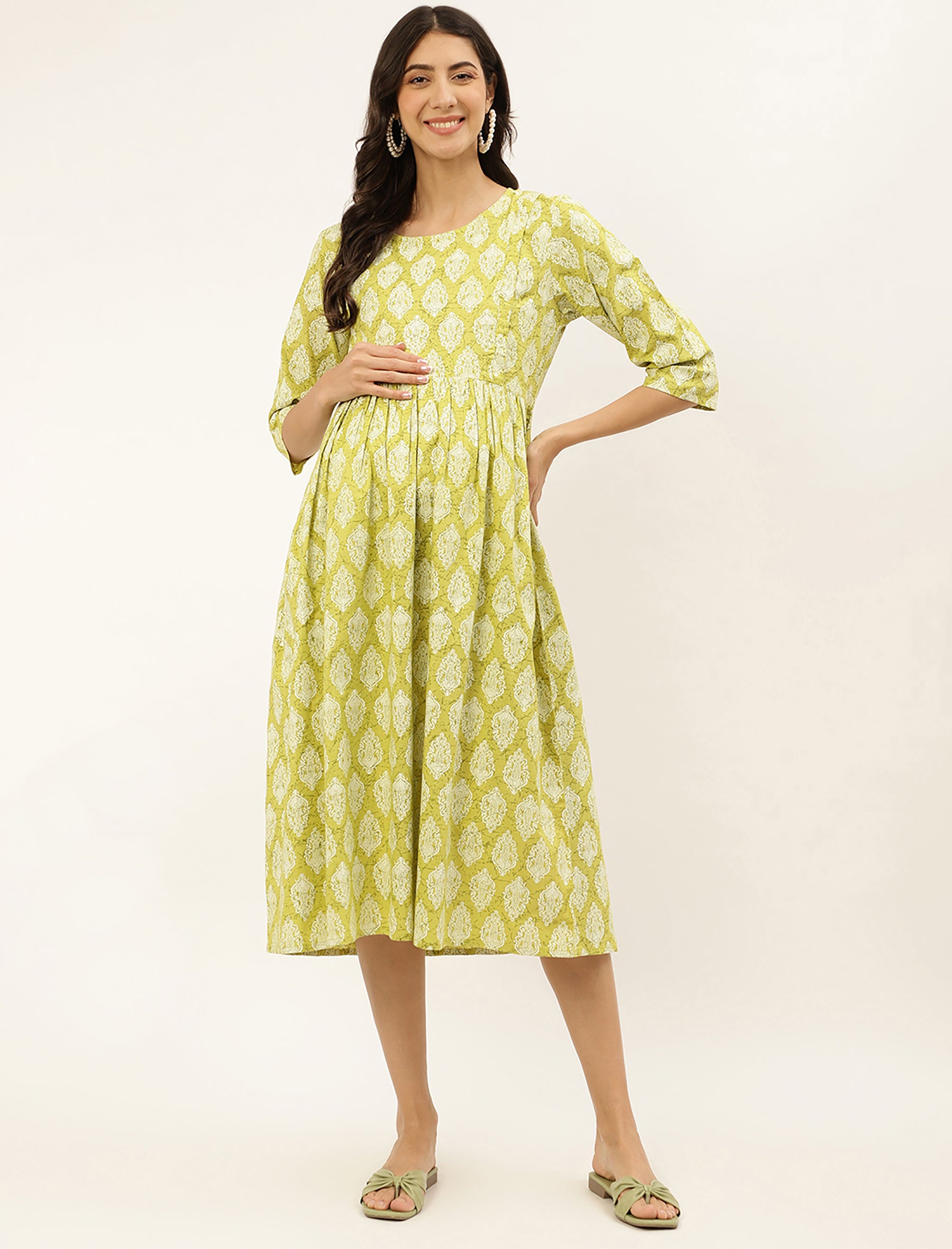 Green Butta Printed Cotton Maternity/Feeding Gown