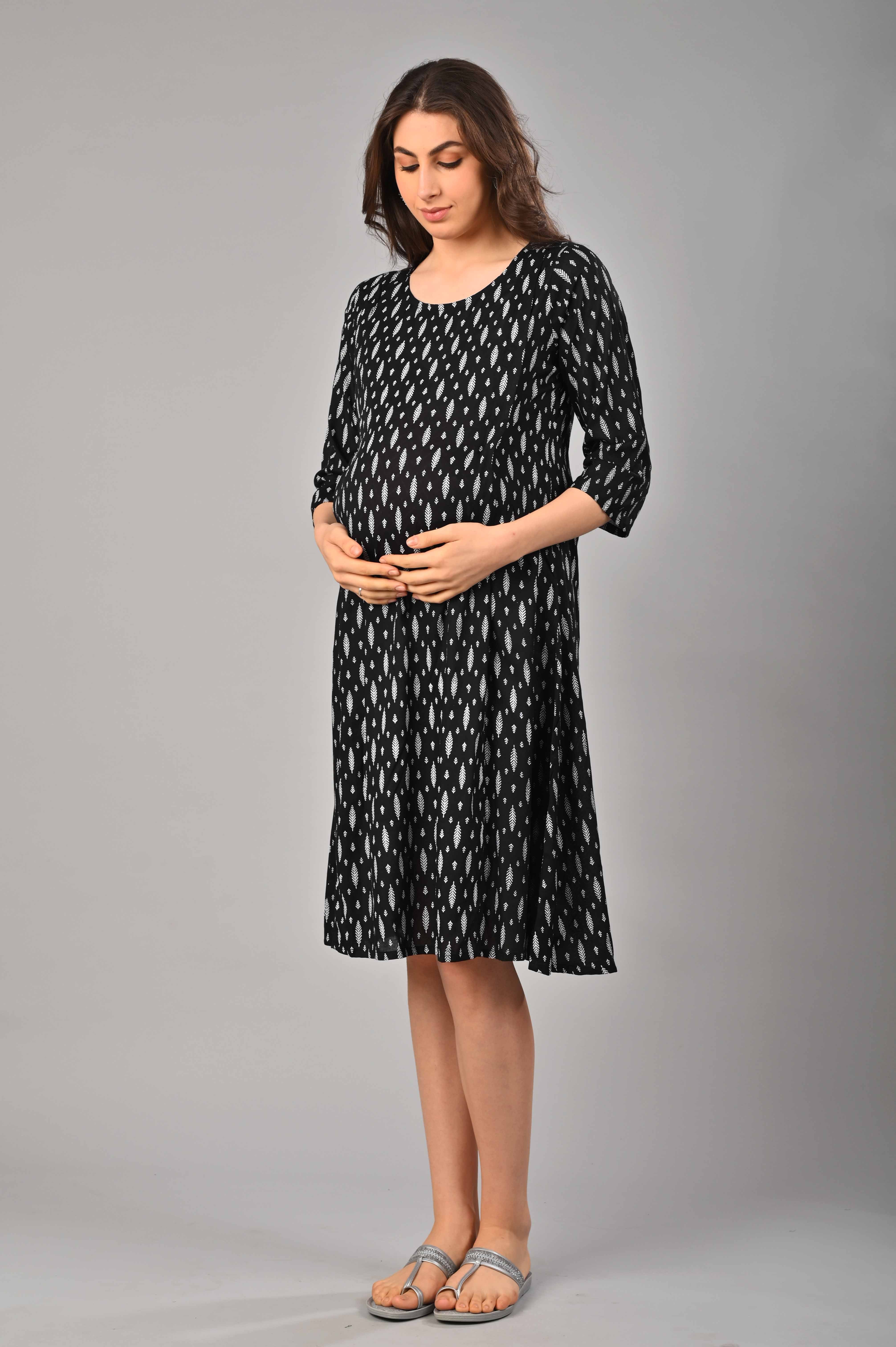 Black Cotton Printed Maternity/Feeding Gown