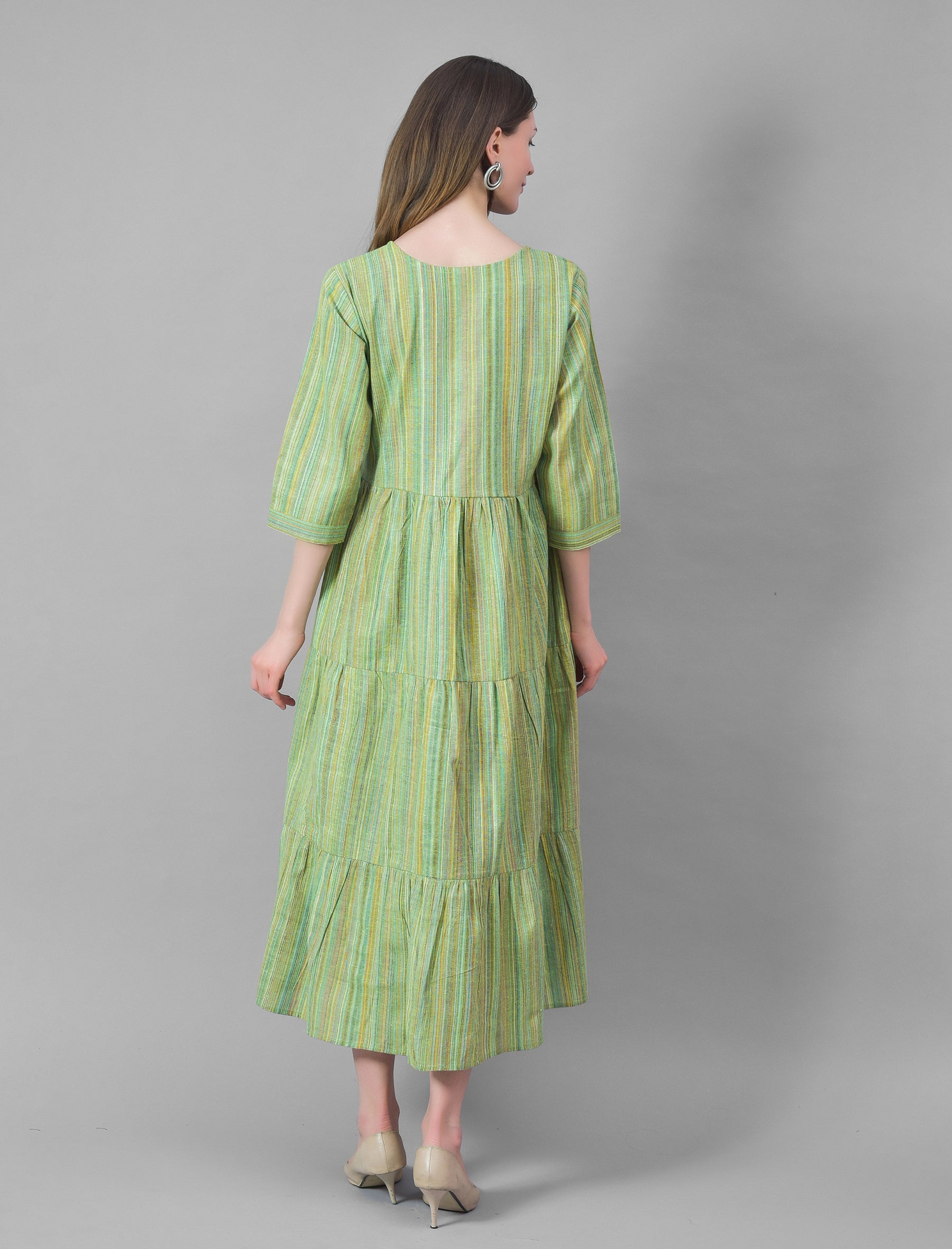 Pista Green Printed Cotton Maternity/Feeding Gown