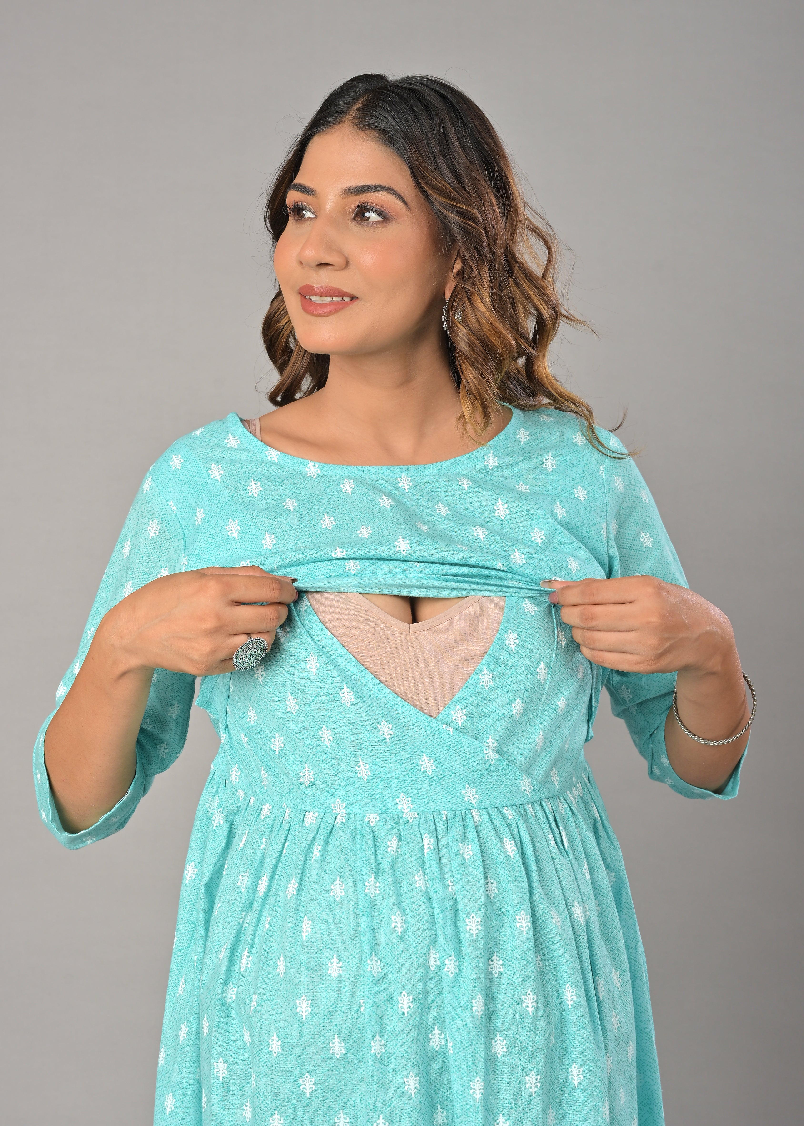 Turquoise Cotton Printed Maternity/Feeding Gown