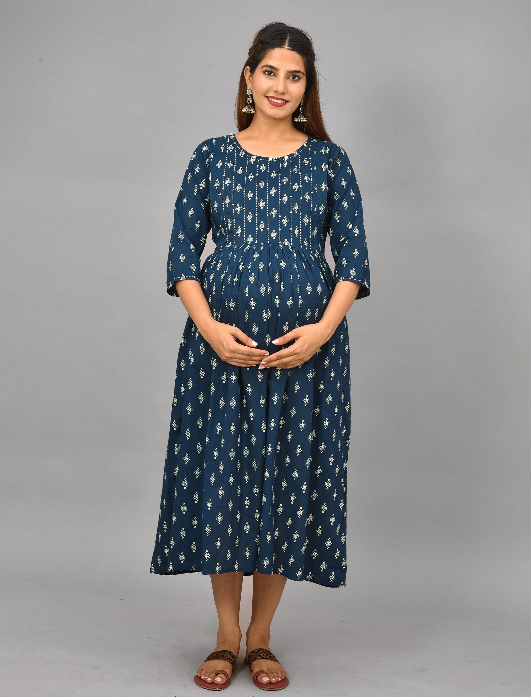 Blue Butti Printed Cotton Maternity/Feeding Gown