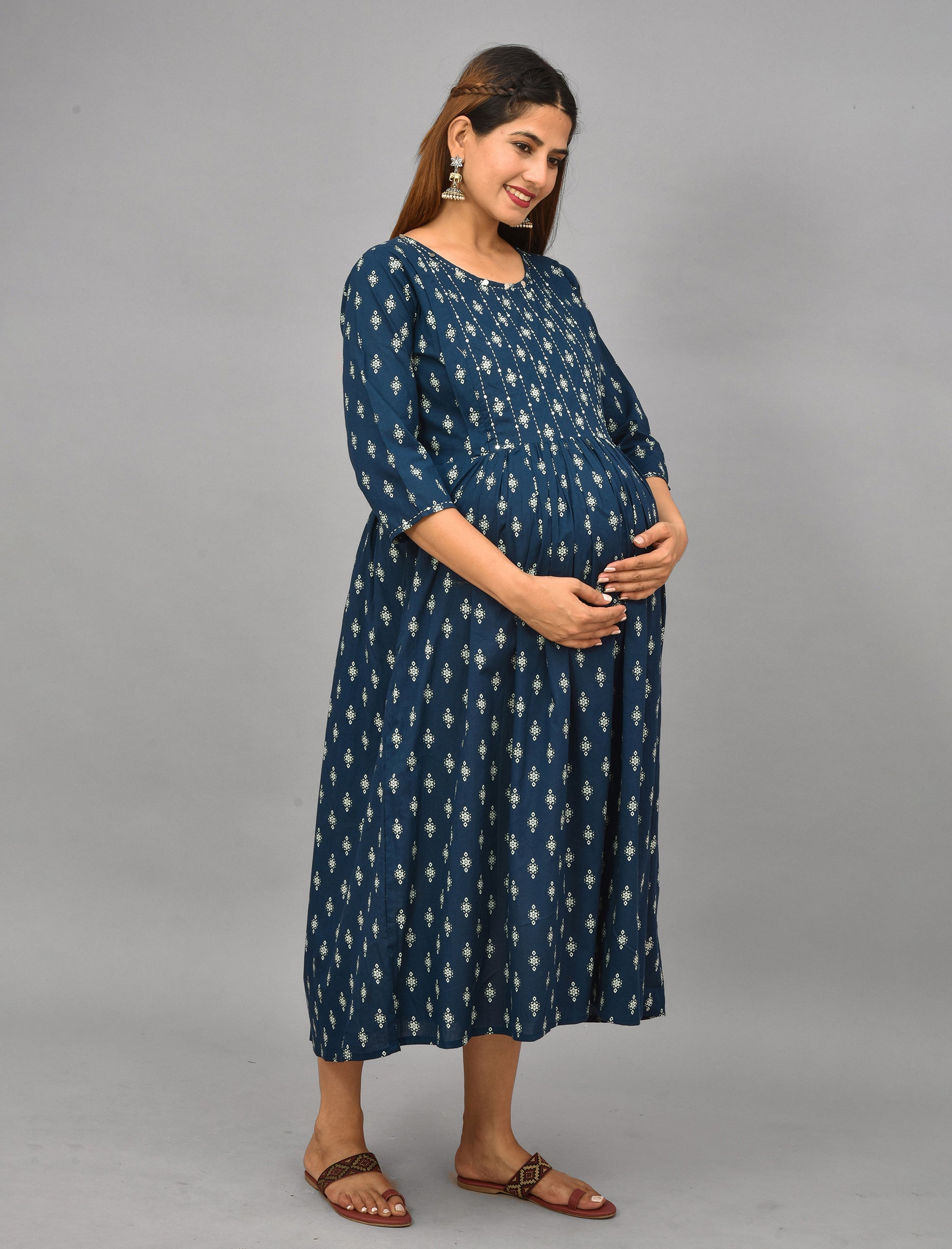 Blue Butti Printed Cotton Maternity/Feeding Gown