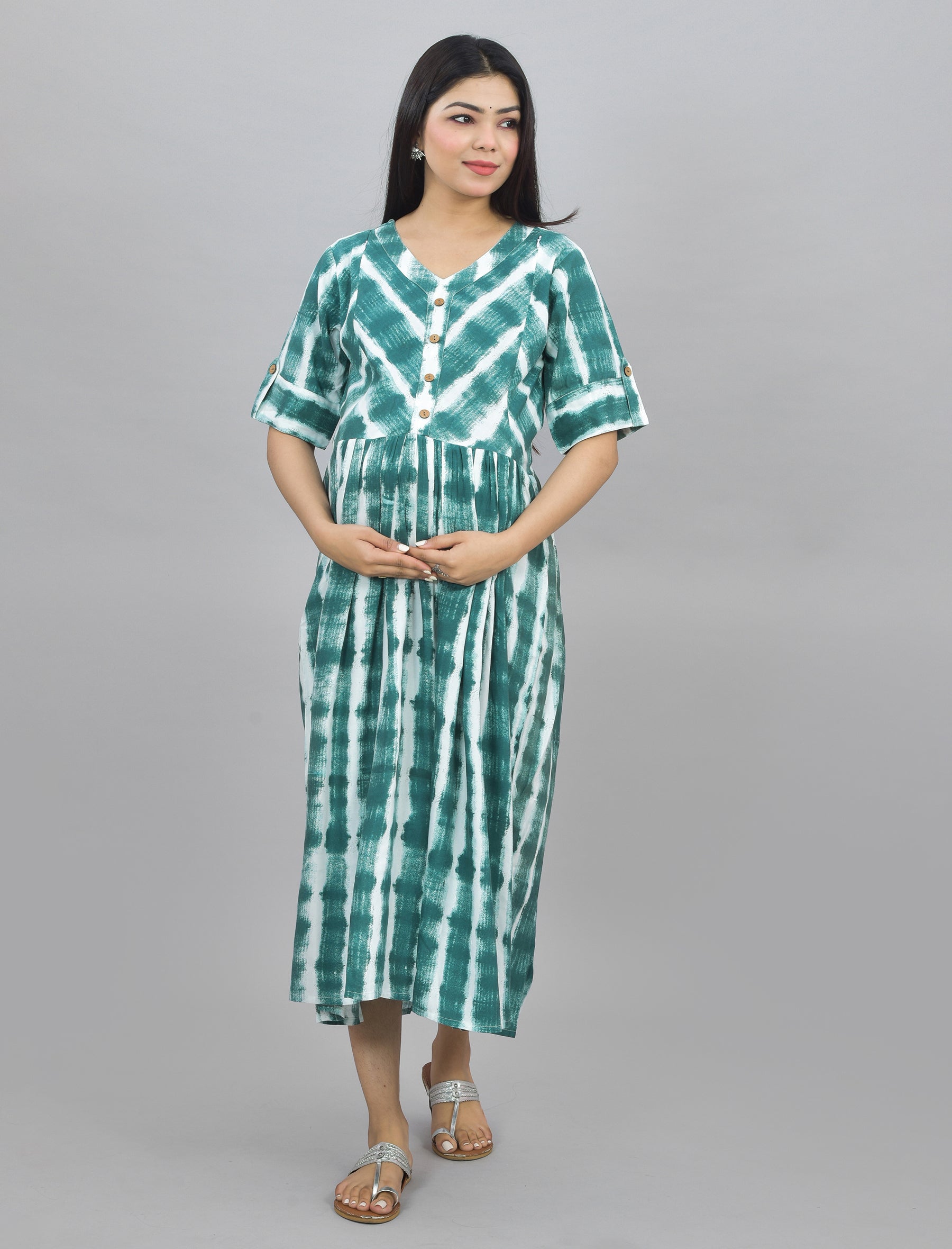 Tie Die Green Printed Cotton Maternity/Feeding Gown