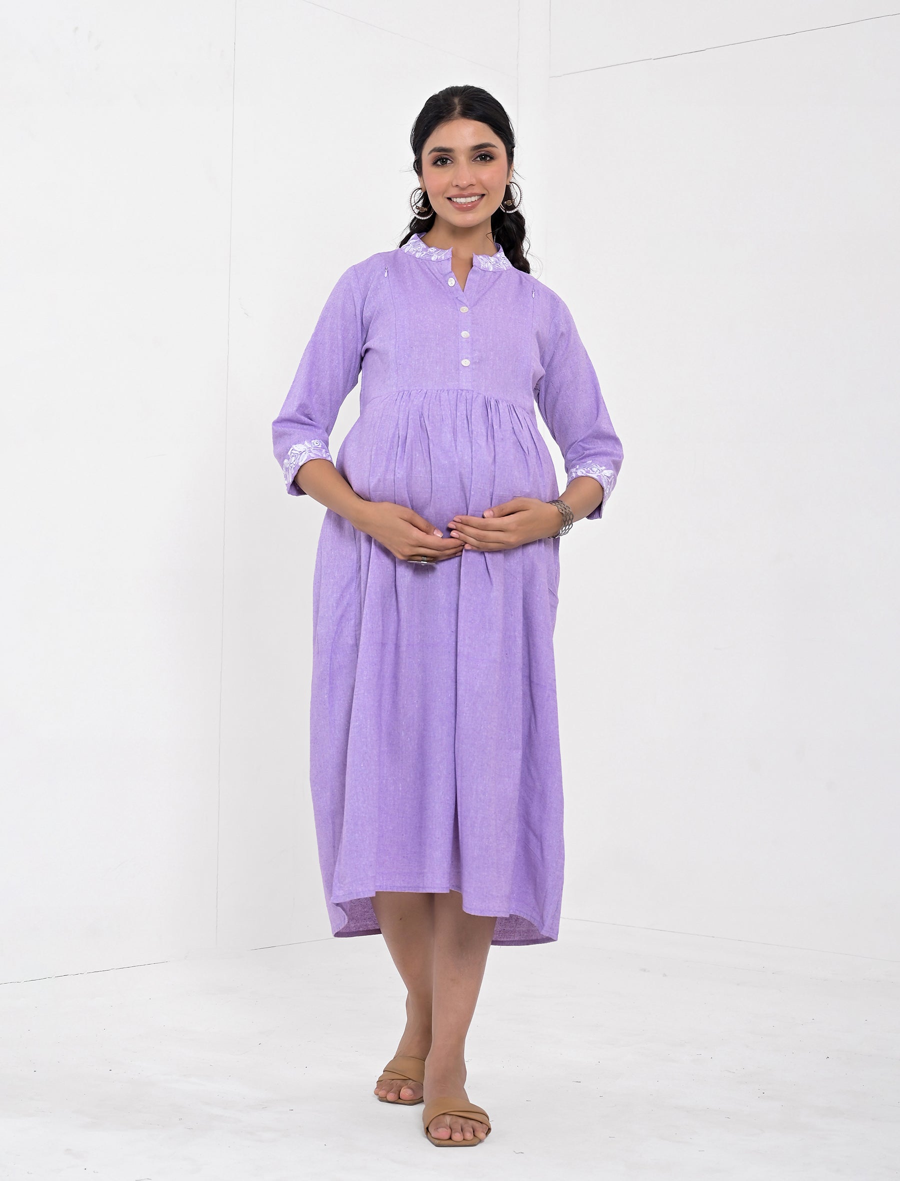 Purple Solid Embroidery Cotton Maternity/Feeding Gown