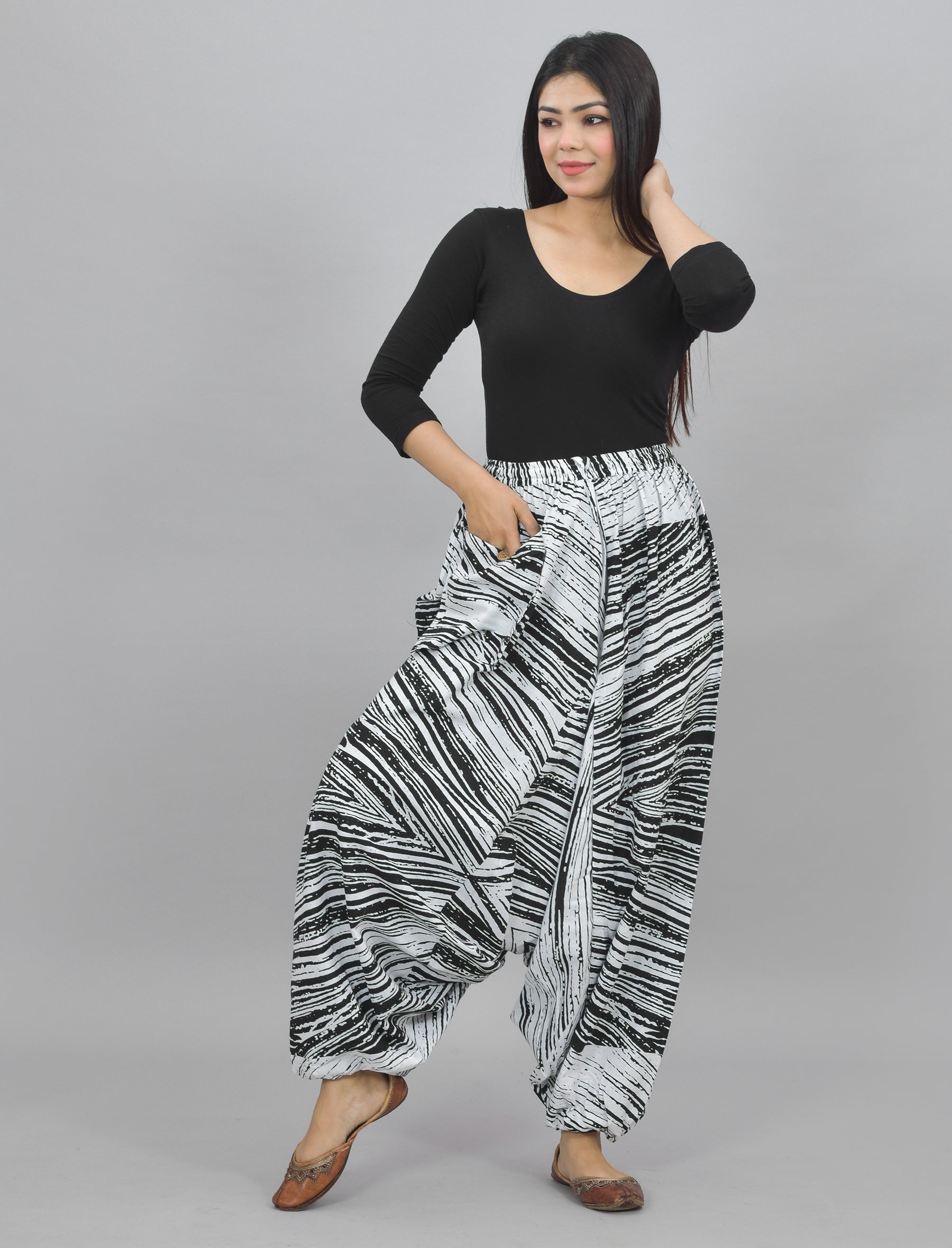 White Stripes Printed Harem Pant With Pockets